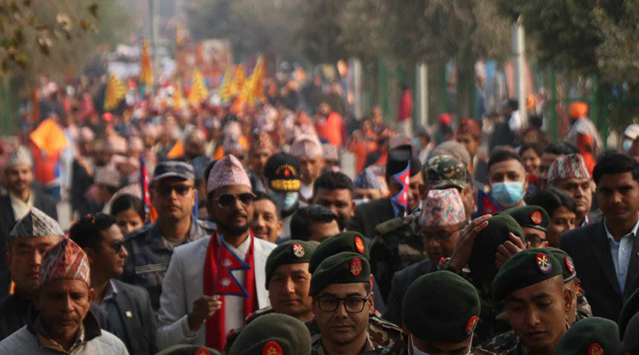 संस्कृतिमन्त्री पाण्डेको नेतृत्वमा पशुपतिमा प्रभातफेरी